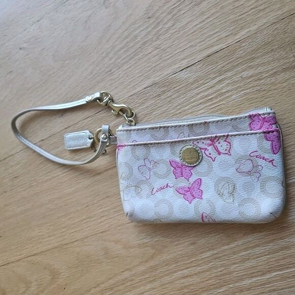 Women's Coach Waverly Wristlet Small Beige Pink Butterfly Gold Accents & hangtag - Picture 1 of 12